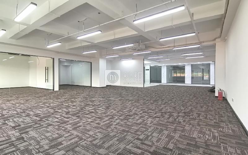 万和制药大厦写字楼出租365平米精装办公室60元/m².月