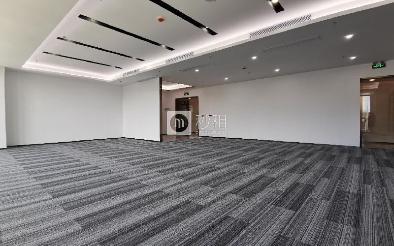 创新大厦写字楼出租529平米豪装办公室70元/m².月