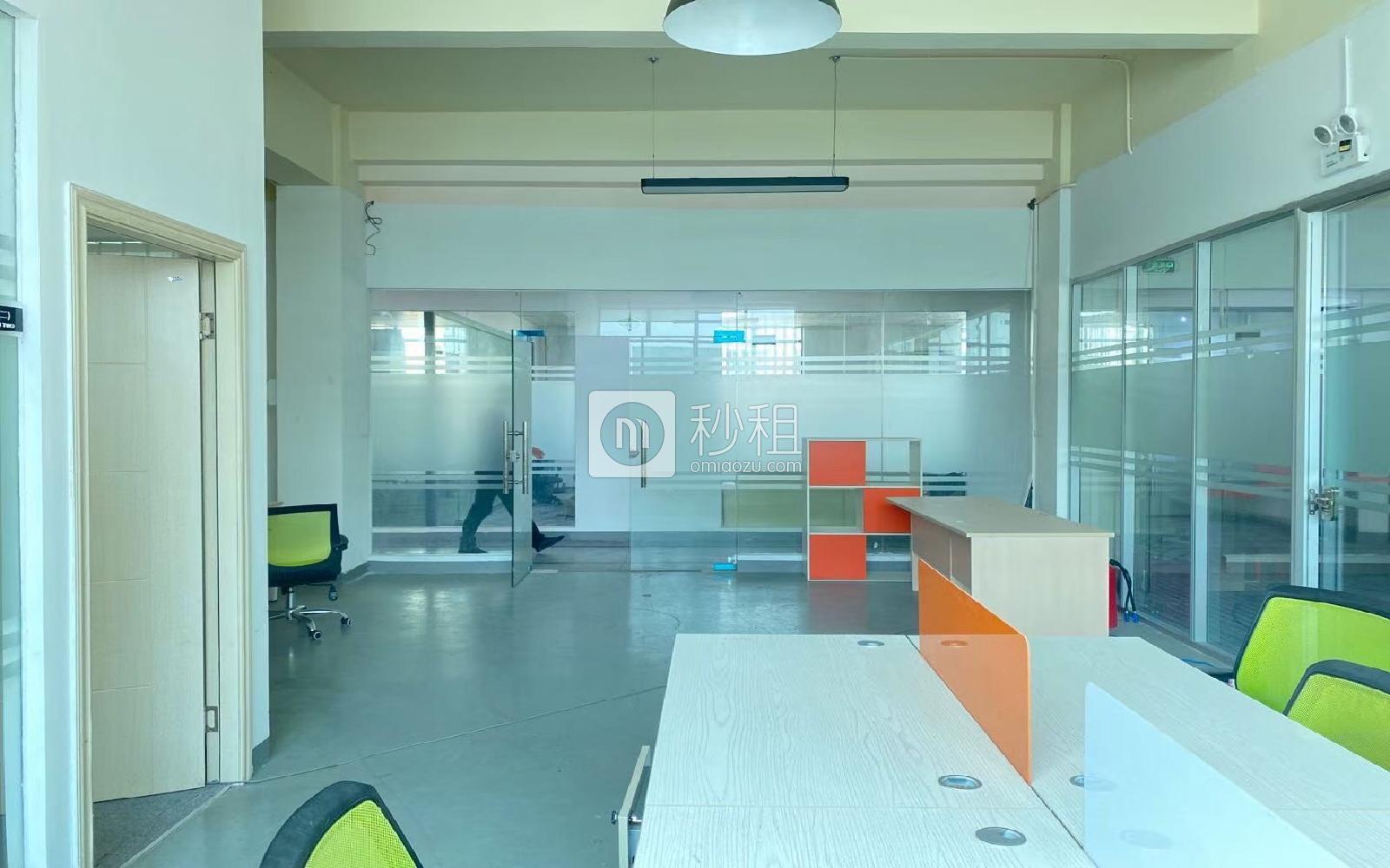 南山云谷创新产业园（二期）写字楼出租140平米精装办公室60元/m².月