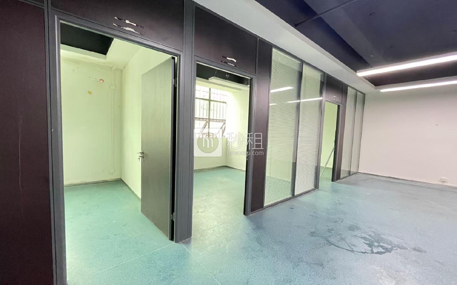 南山云谷创新产业园（二期）写字楼出租200平米精装办公室70元/m².月