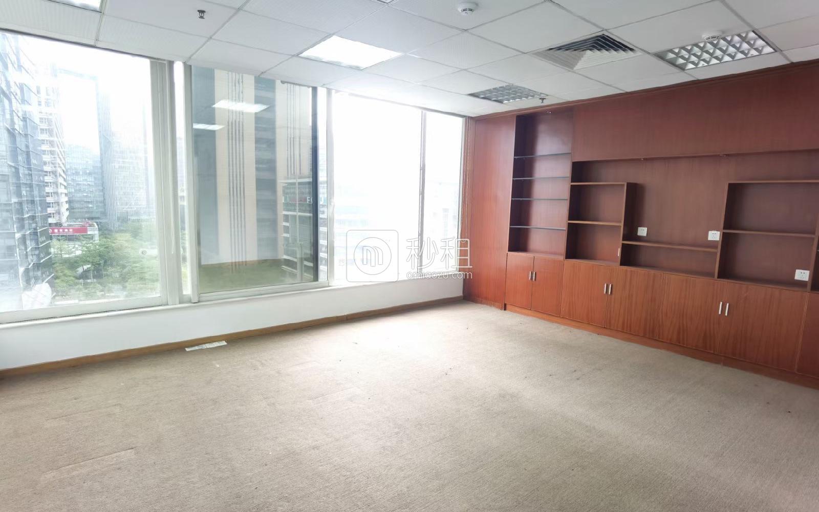 TCL大厦写字楼出租825平米简装办公室135元/m².月