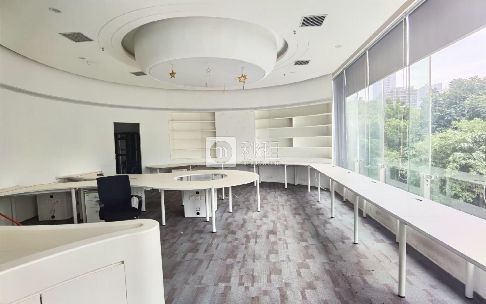 TCL大厦写字楼出租421平米精装办公室135元/m².月