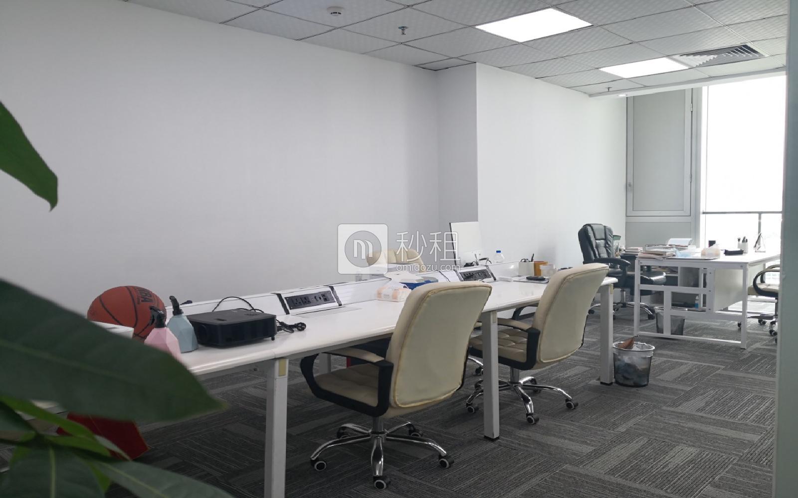 软件产业基地写字楼出租176平米精装办公室70元/m².月