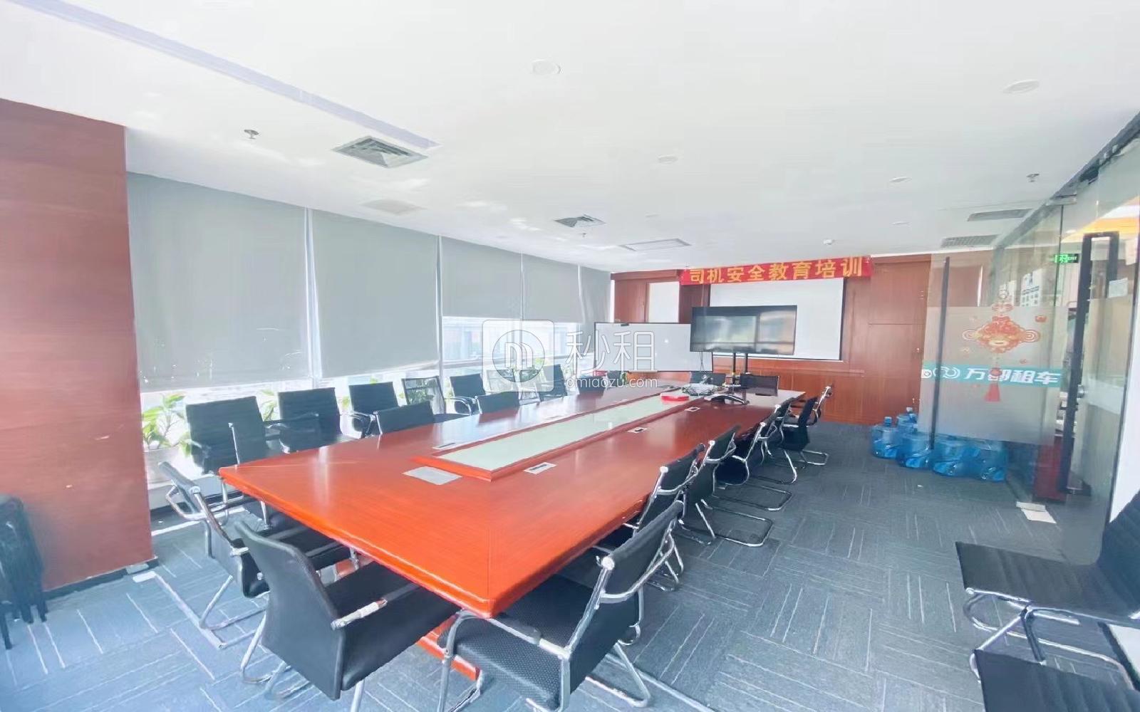 国信投资大厦（风华科技大厦）写字楼出租780平米精装办公室70元/m².月