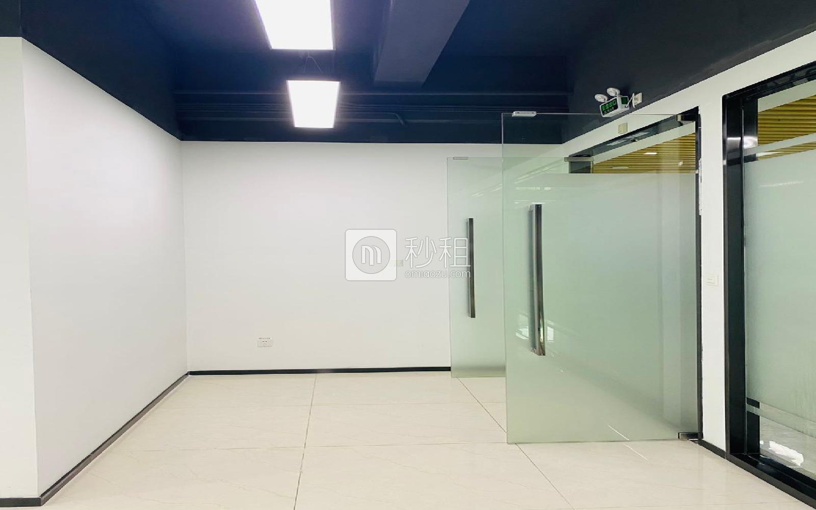 明亮科技园写字楼出租163平米精装办公室69元/m².月