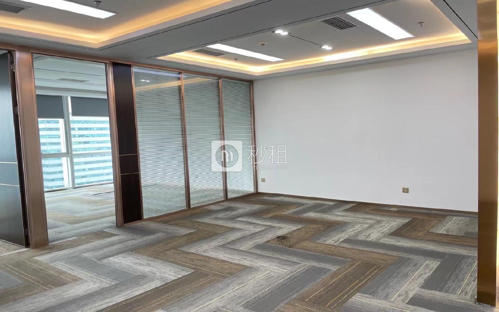 华润城大冲商务中心写字楼出租246平米精装办公室110元/m².月