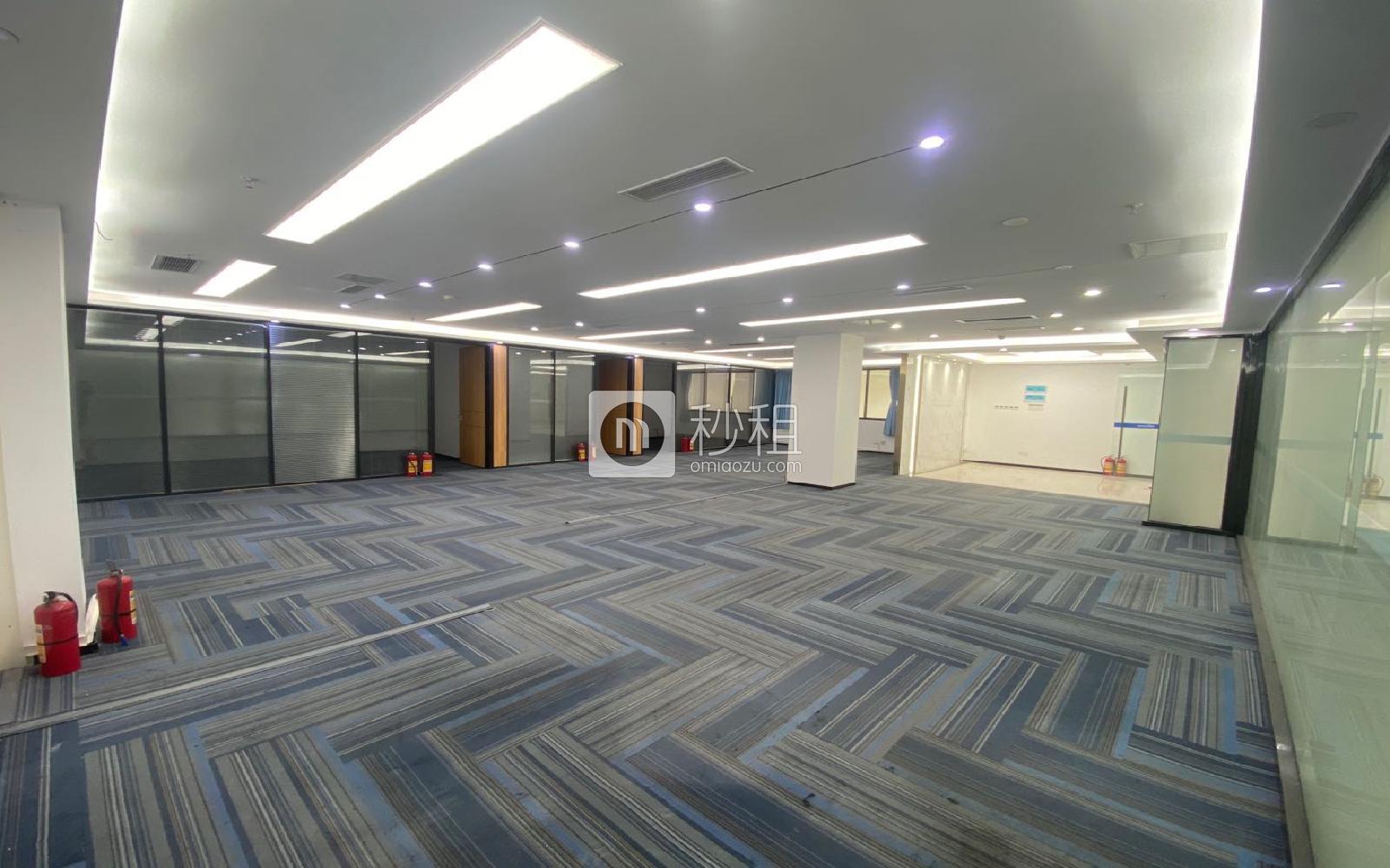 华瀚科技大厦写字楼出租331平米精装办公室65元/m².月