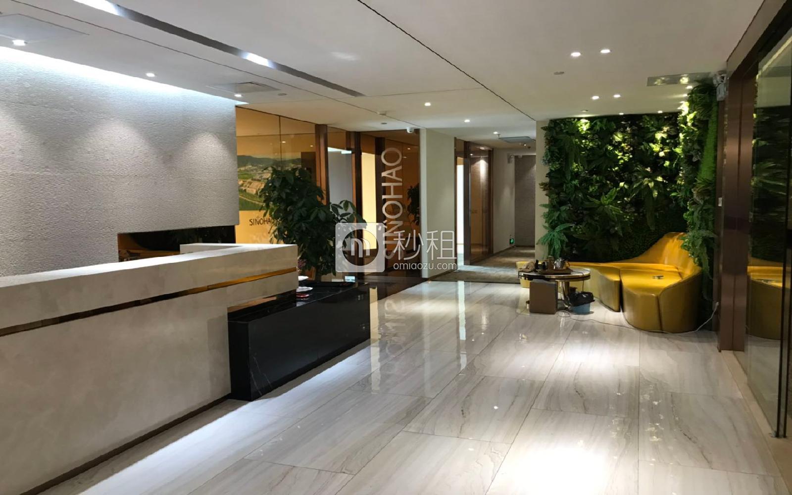 SCC中洲控股中心写字楼出租1350平米精装办公室180元/m².月