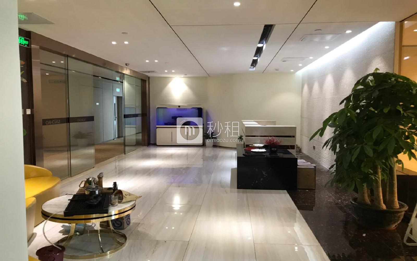 SCC中洲控股中心写字楼出租1350平米精装办公室180元/m².月