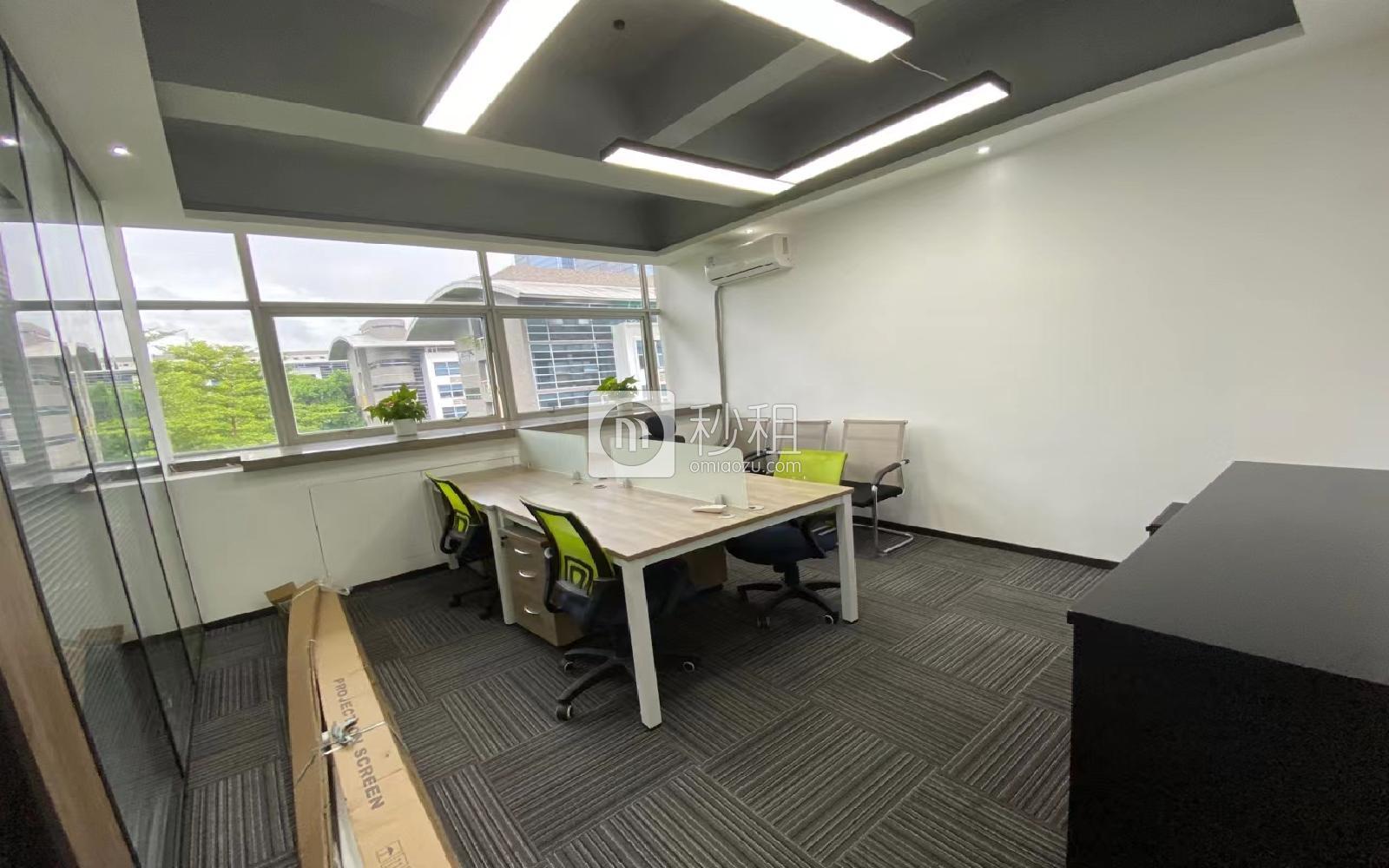南山软件园写字楼出租160平米豪装办公室55元/m².月