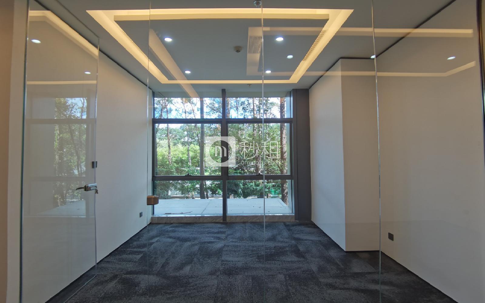 绿景广场写字楼出租360平米精装办公室88元/m².月