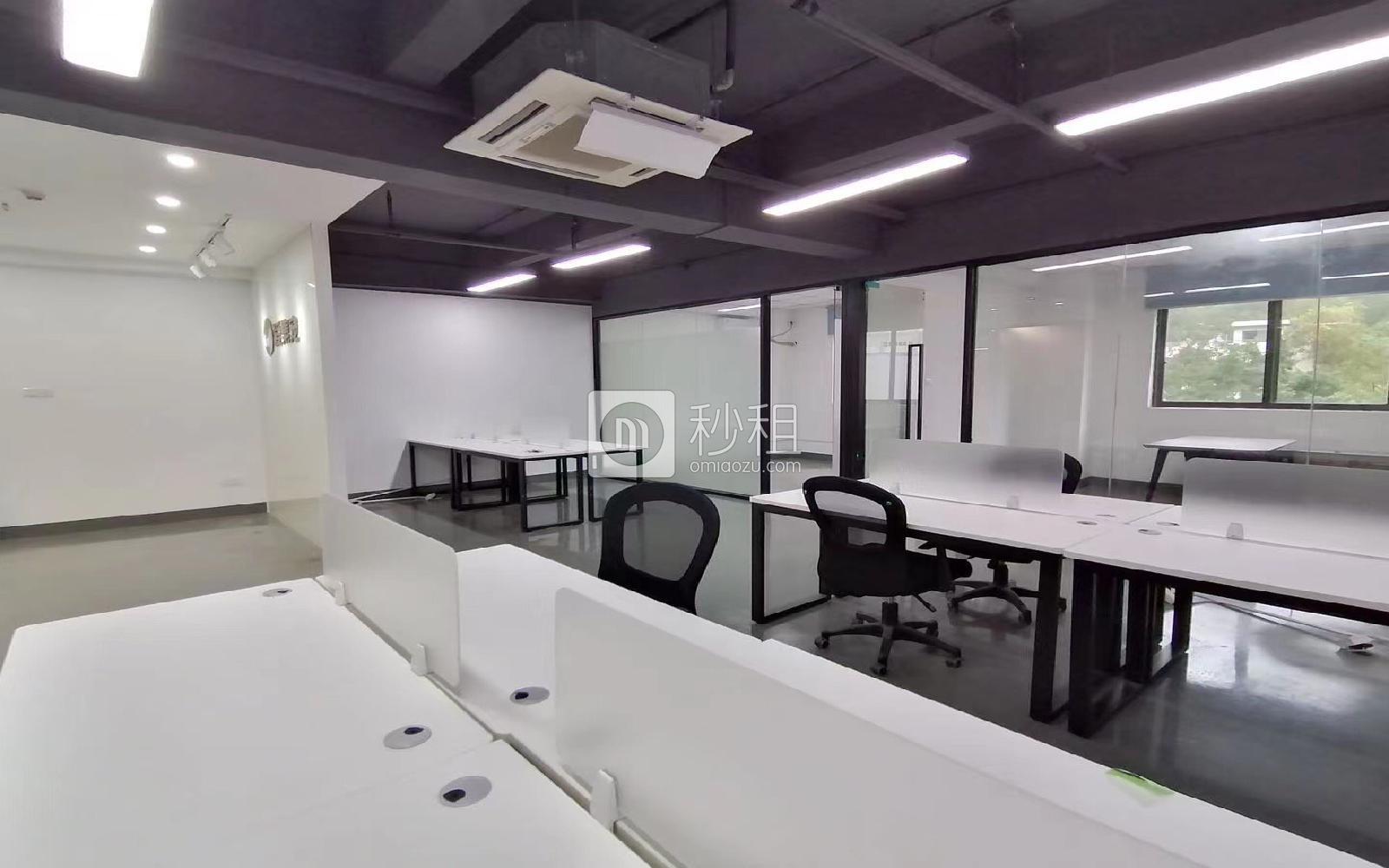 16号孵化器写字楼出租190平米精装办公室50元/m².月