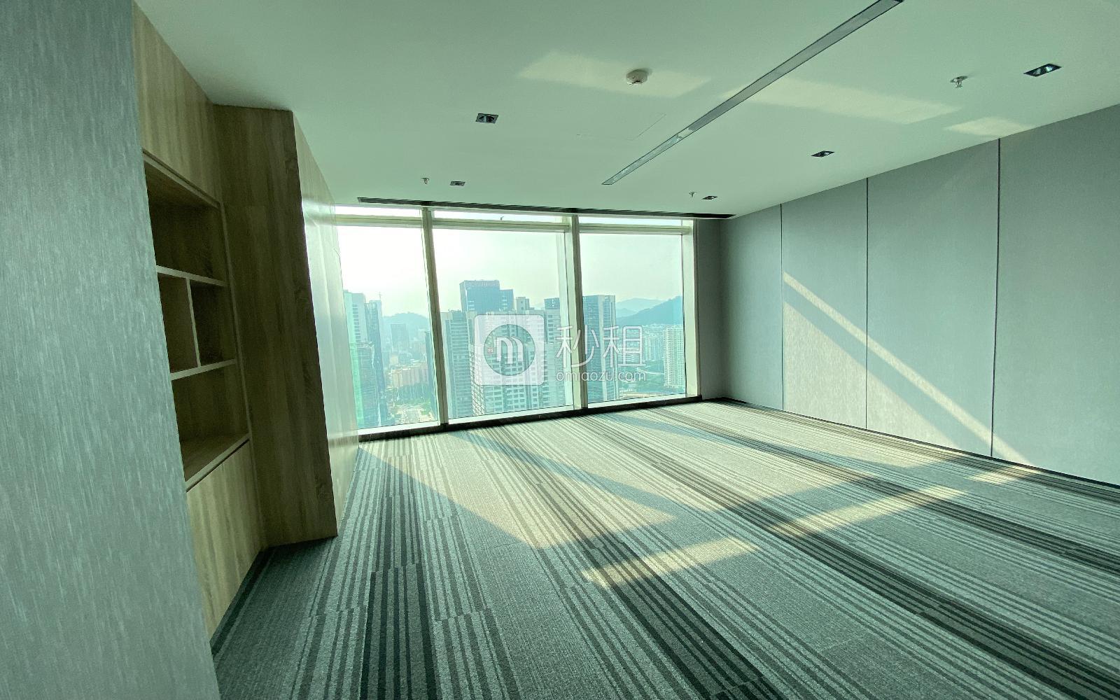 宝能中心写字楼出租200平米精装办公室108元/m².月
