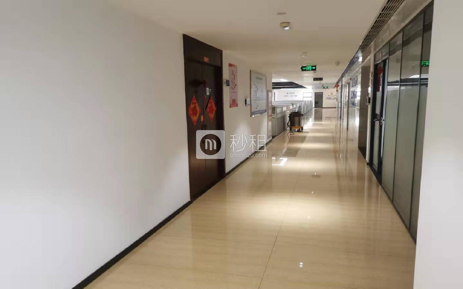 库马克大厦写字楼出租1350平米精装办公室60元/m².天