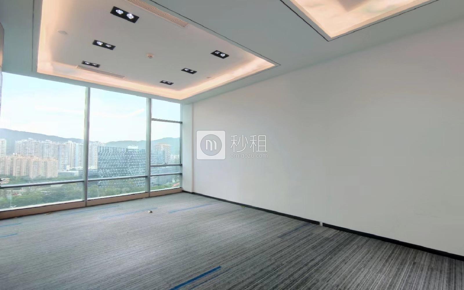 智慧广场写字楼出租450平米精装办公室88元/m².月