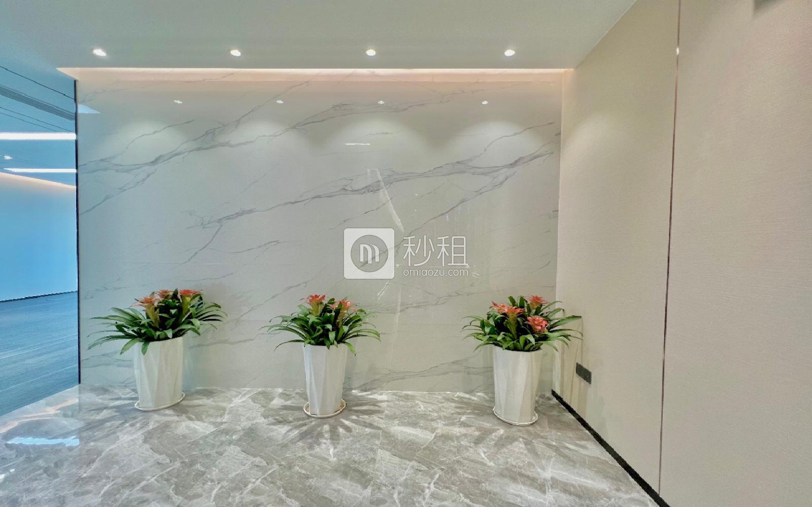 鹏润达商业广场写字楼出租236平米精装办公室120元/m².月