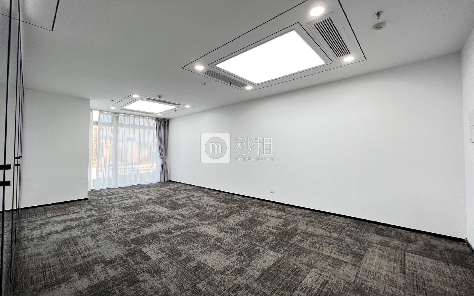 侨城一号写字楼出租618平米精装办公室68元/m².月