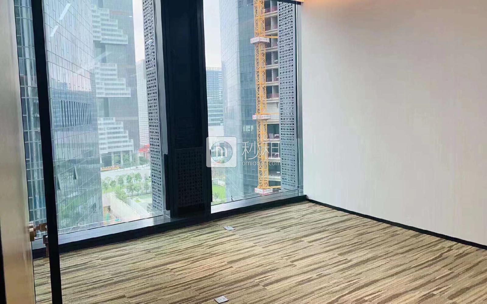 香缤国际金融中心写字楼出租584平米豪装办公室100元/m².月