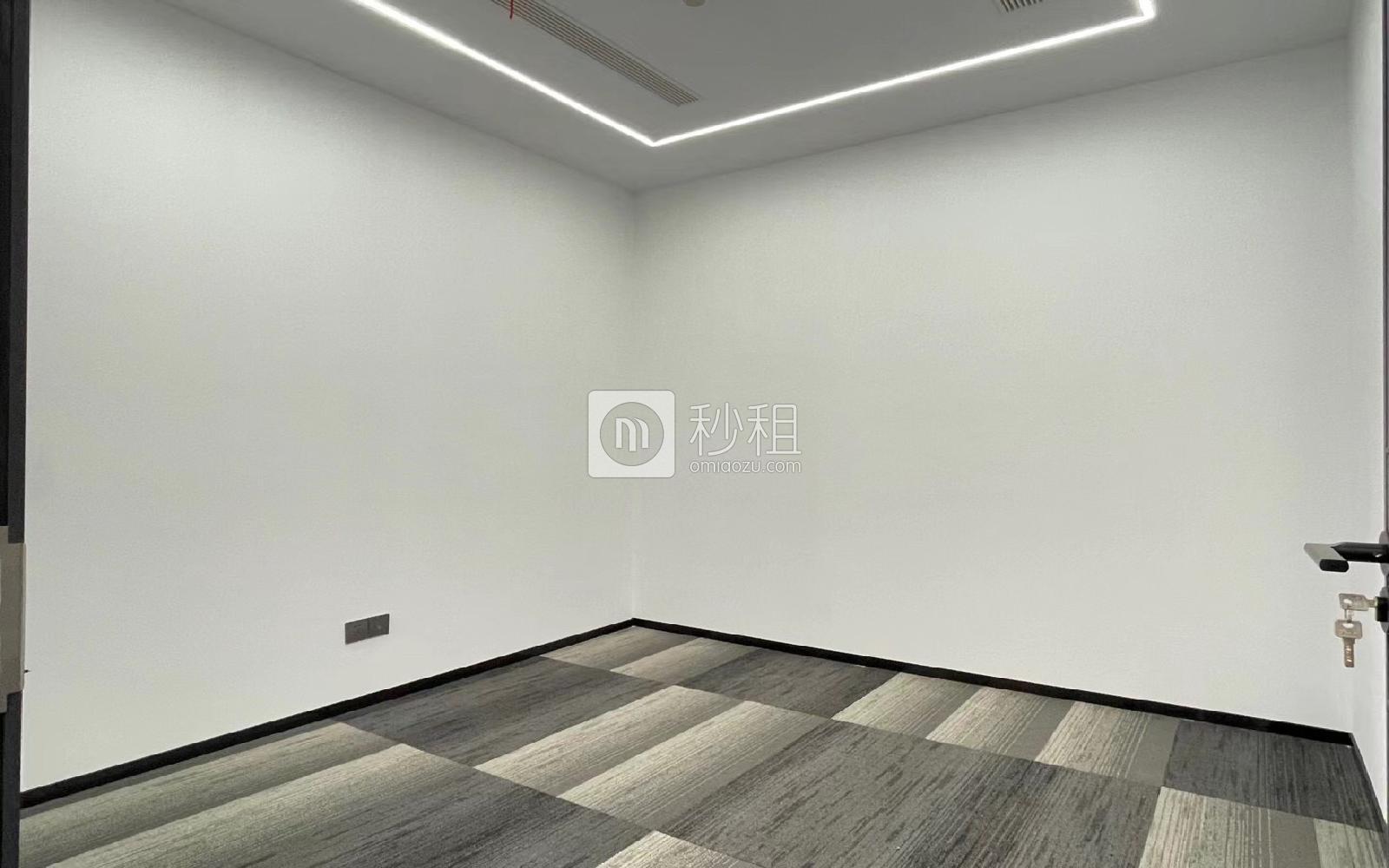 豪方天际广场写字楼出租190平米精装办公室100元/m².月
