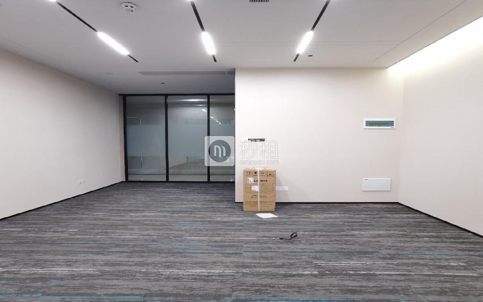 香缤金融中心写字楼出租105平米豪装办公室100元/m².月
