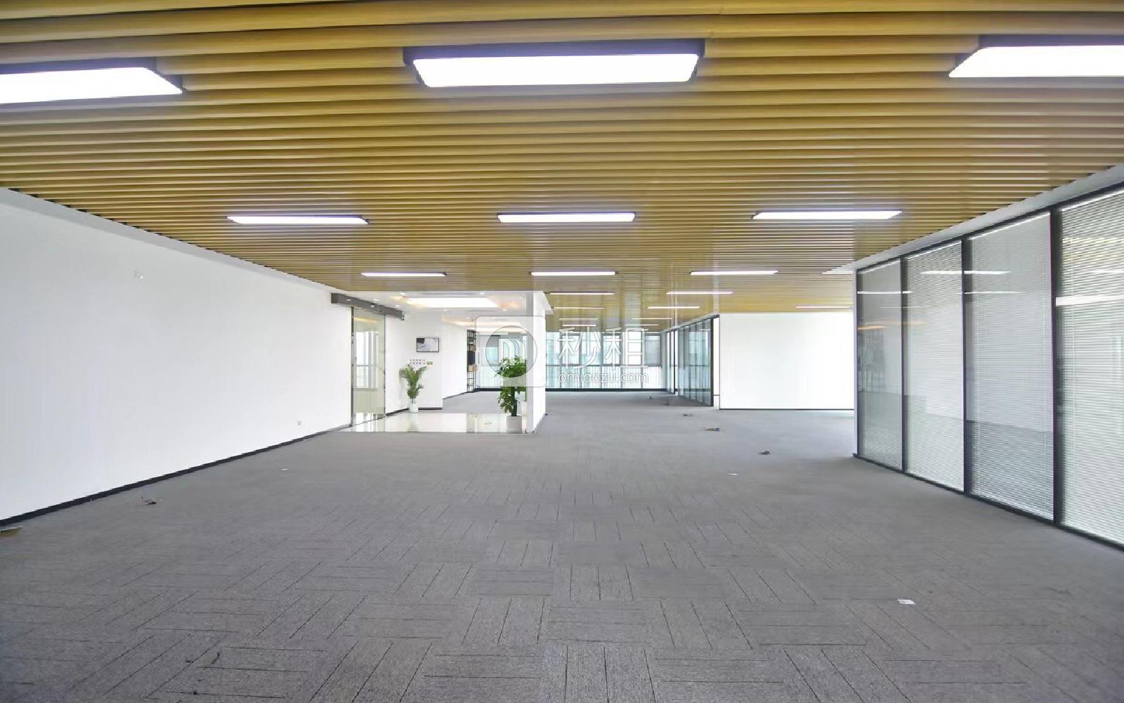 先健科技大厦写字楼出租535平米精装办公室145元/m².月