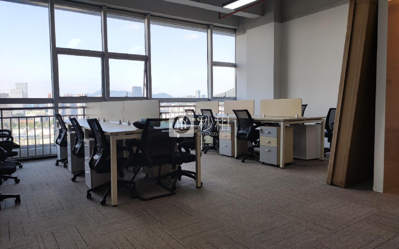 天明科技大厦写字楼出租211平米精装办公室70元/m².月