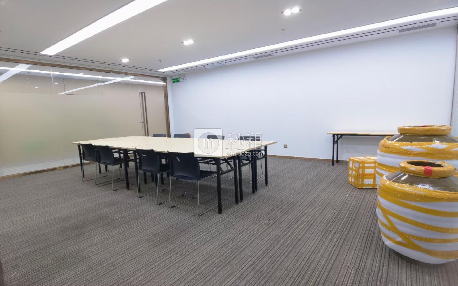 华润城大冲商务中心写字楼出租485平米精装办公室89元/m².月