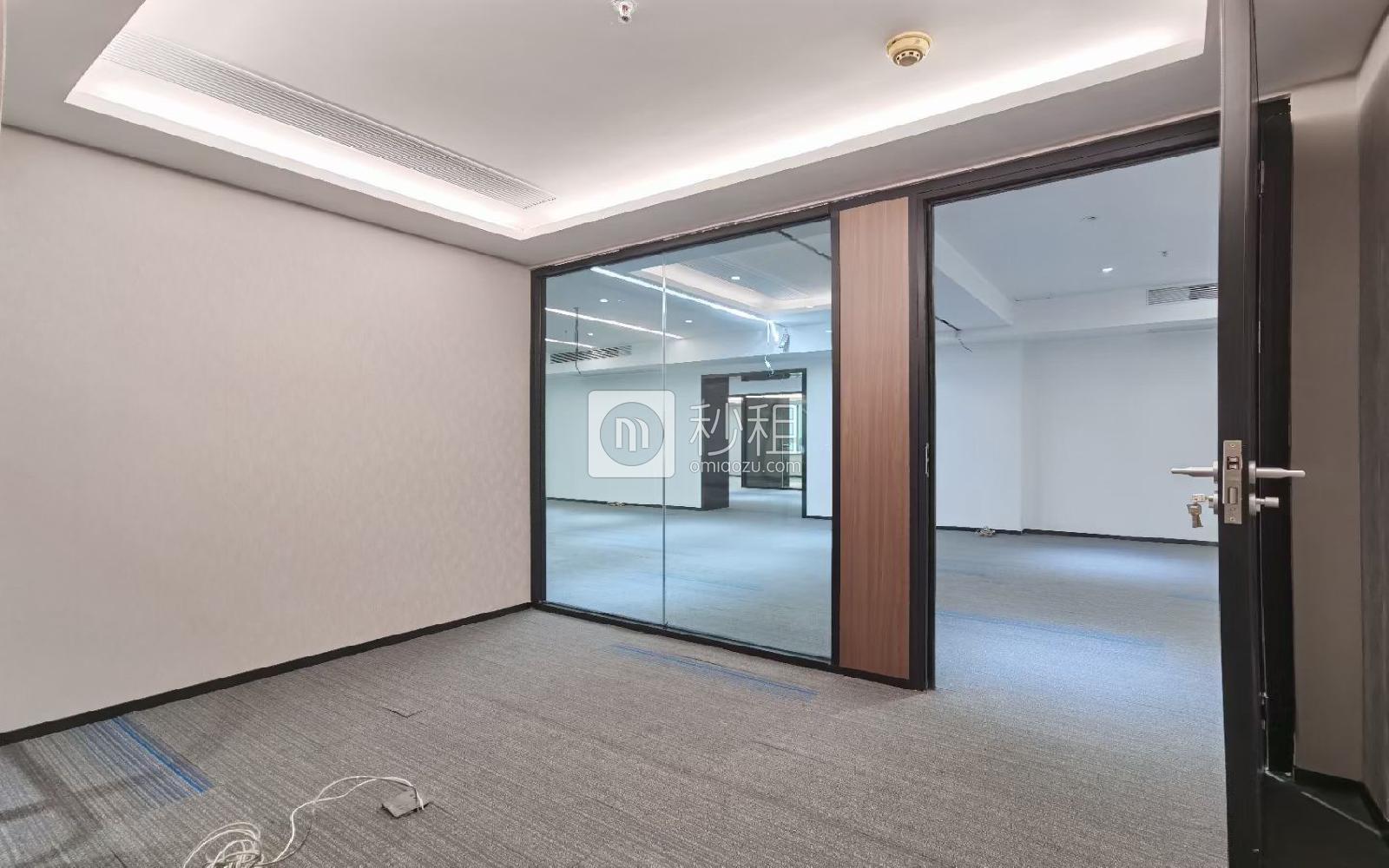 联合广场写字楼出租468平米豪装办公室108元/m².月