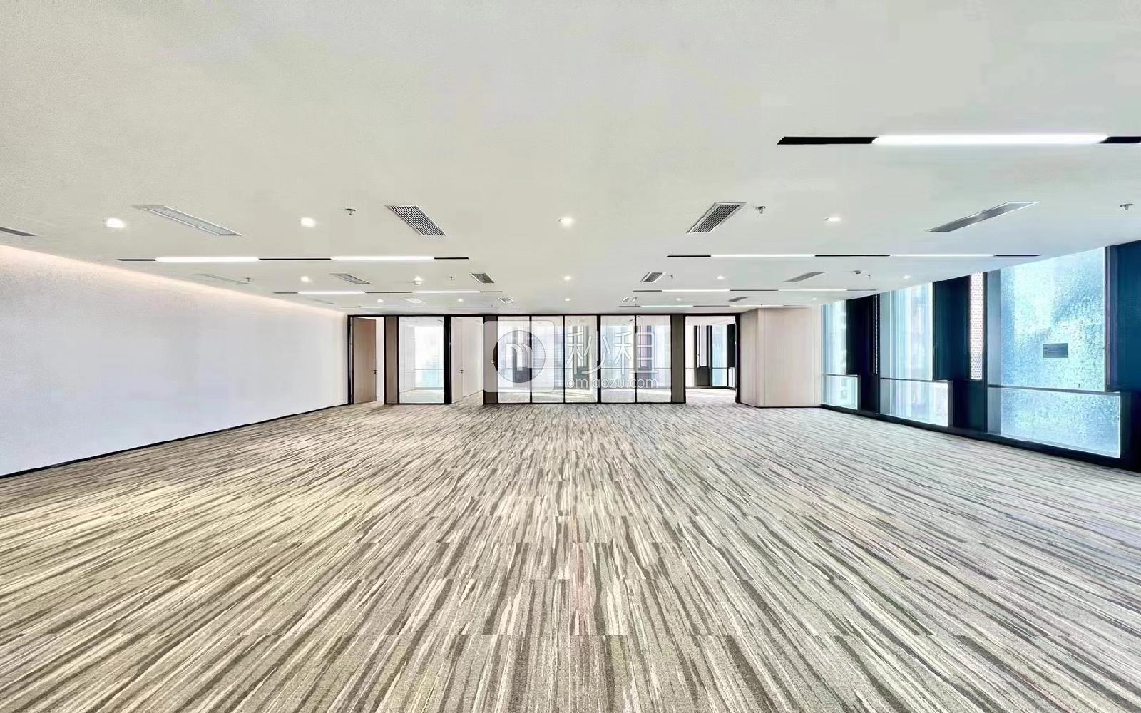 招商前海国际中心写字楼出租573平米精装办公室135元/m².月