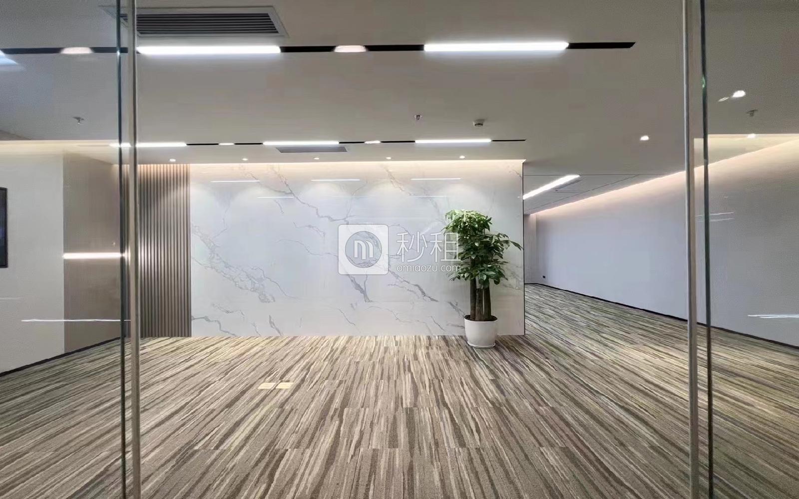 招商前海国际中心写字楼出租392平米精装办公室125元/m².月