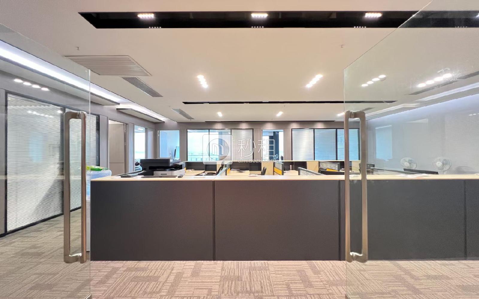 QFC恒裕前海金融中心写字楼出租335平米精装办公室125元/m².月