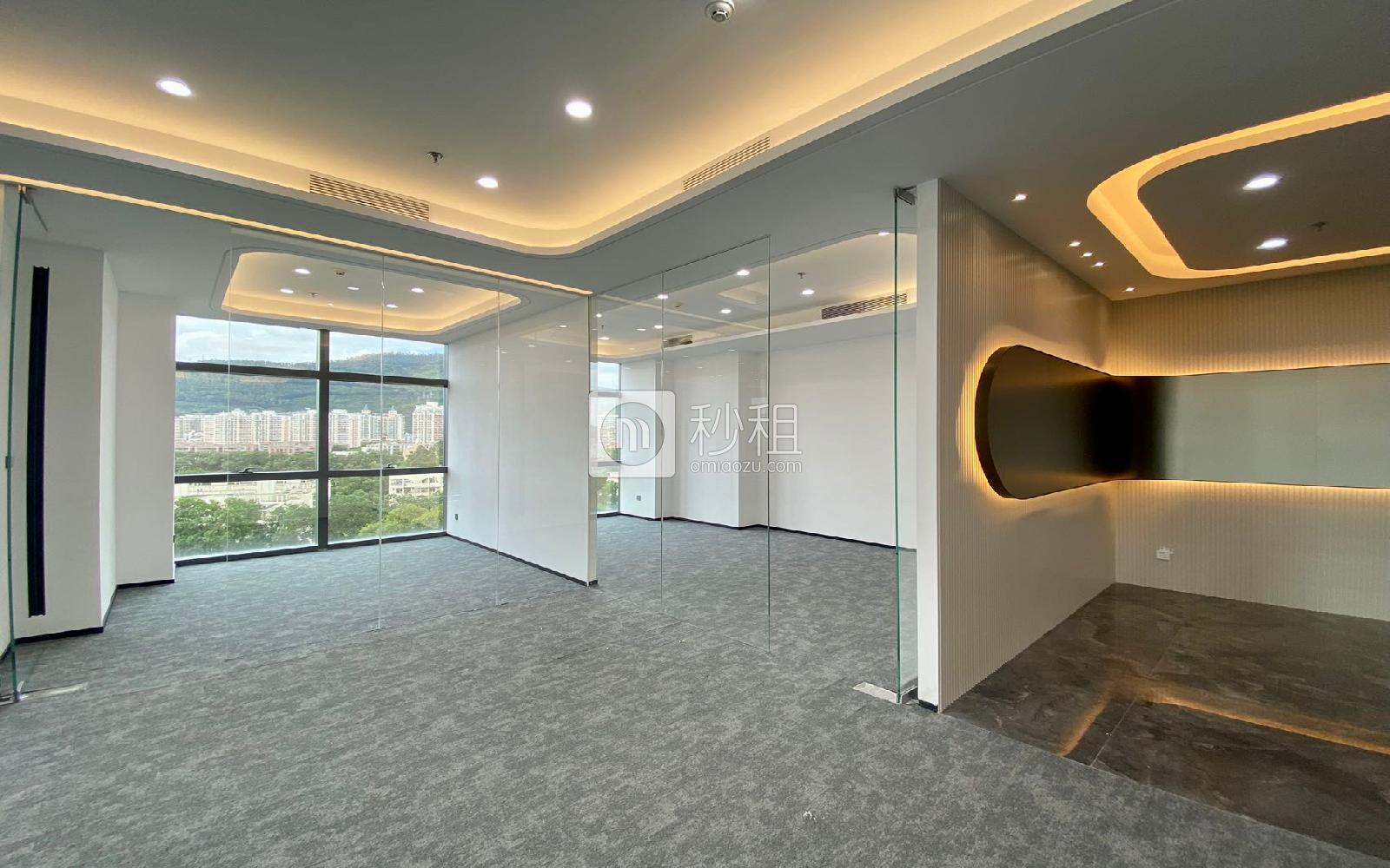 绿景美景广场写字楼出租428平米精装办公室88元/m².月