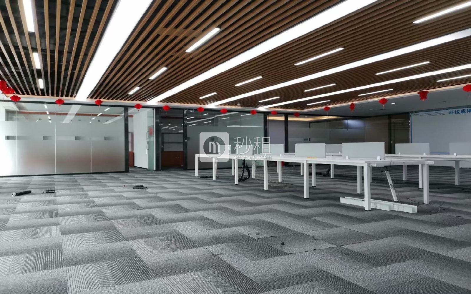 泰邦科技大厦写字楼出租609平米精装办公室130元/m².月
