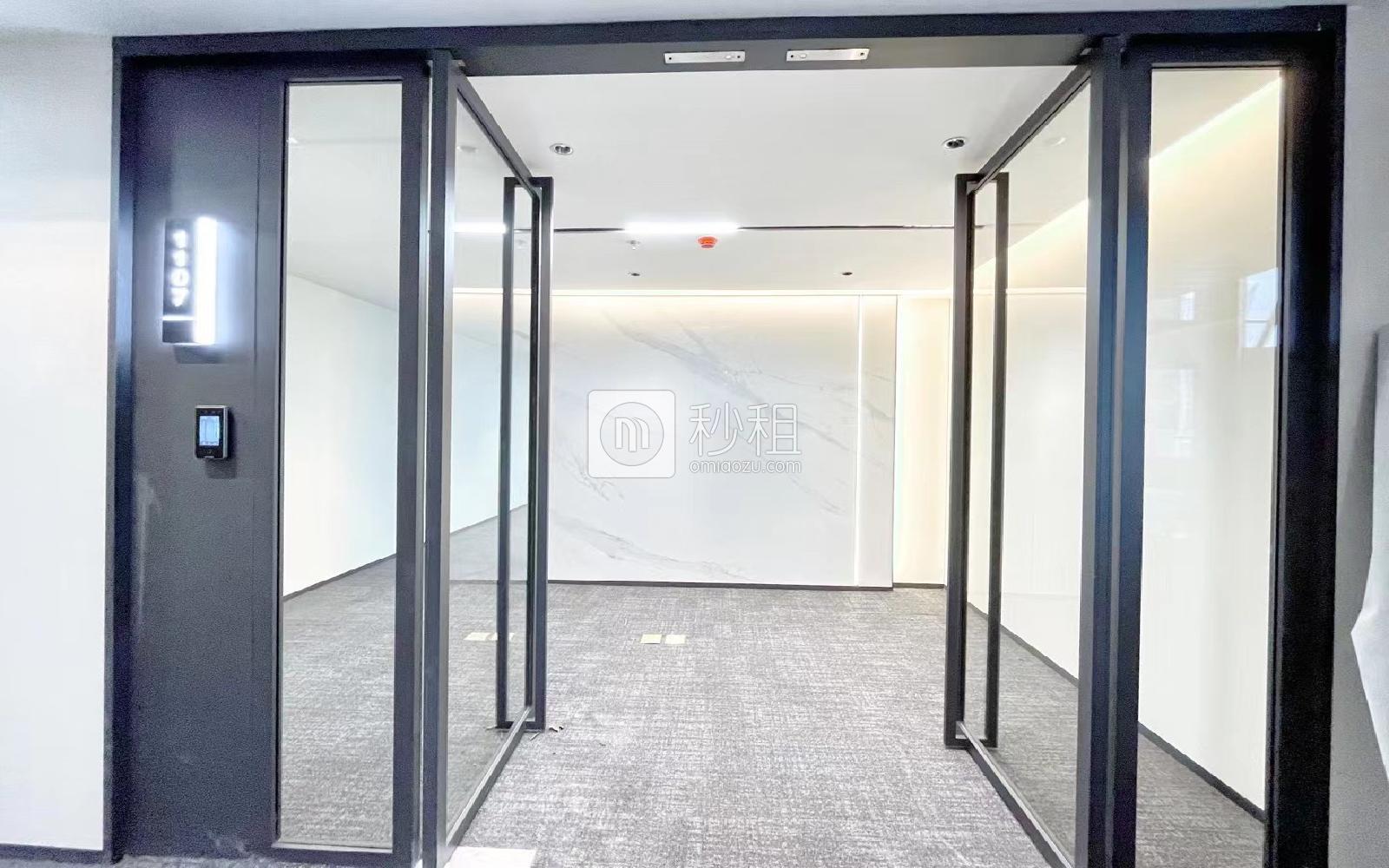 豪威科技大厦写字楼出租369平米豪装办公室115元/m².月