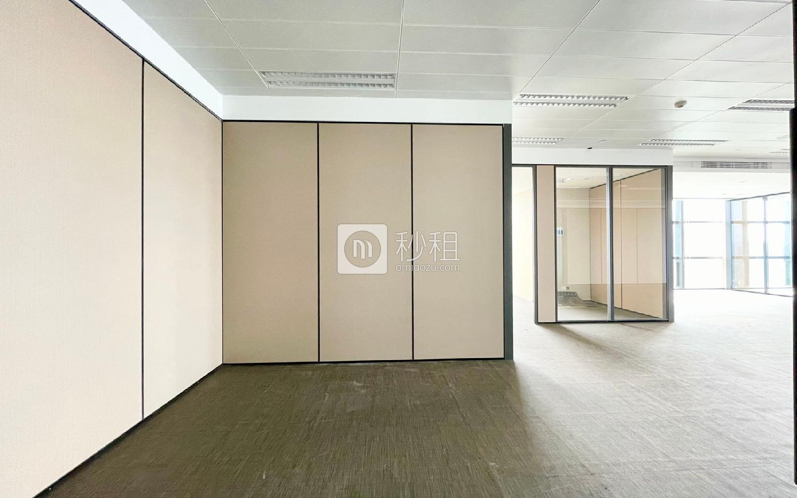 恒大天璟双子湾写字楼出租304平米精装办公室125元/m².月