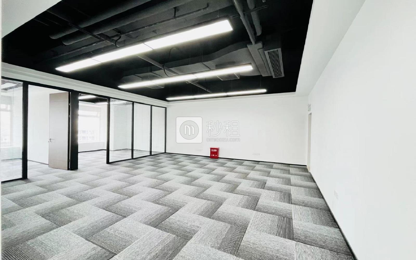 振业国际商务中心写字楼出租238平米精装办公室20000元/间.月
