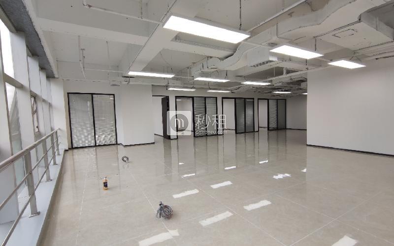 德赛科技大厦写字楼出租268平米精装办公室140元/m².月