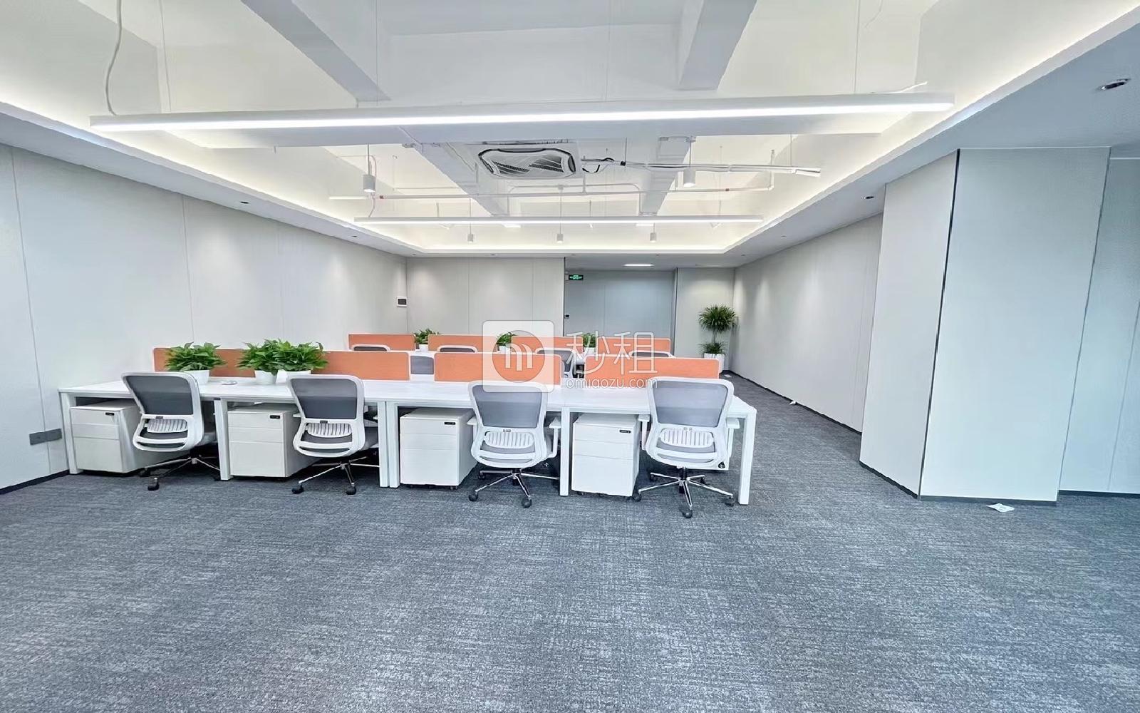 长园新材料港写字楼出租388平米精装办公室68元/m².月