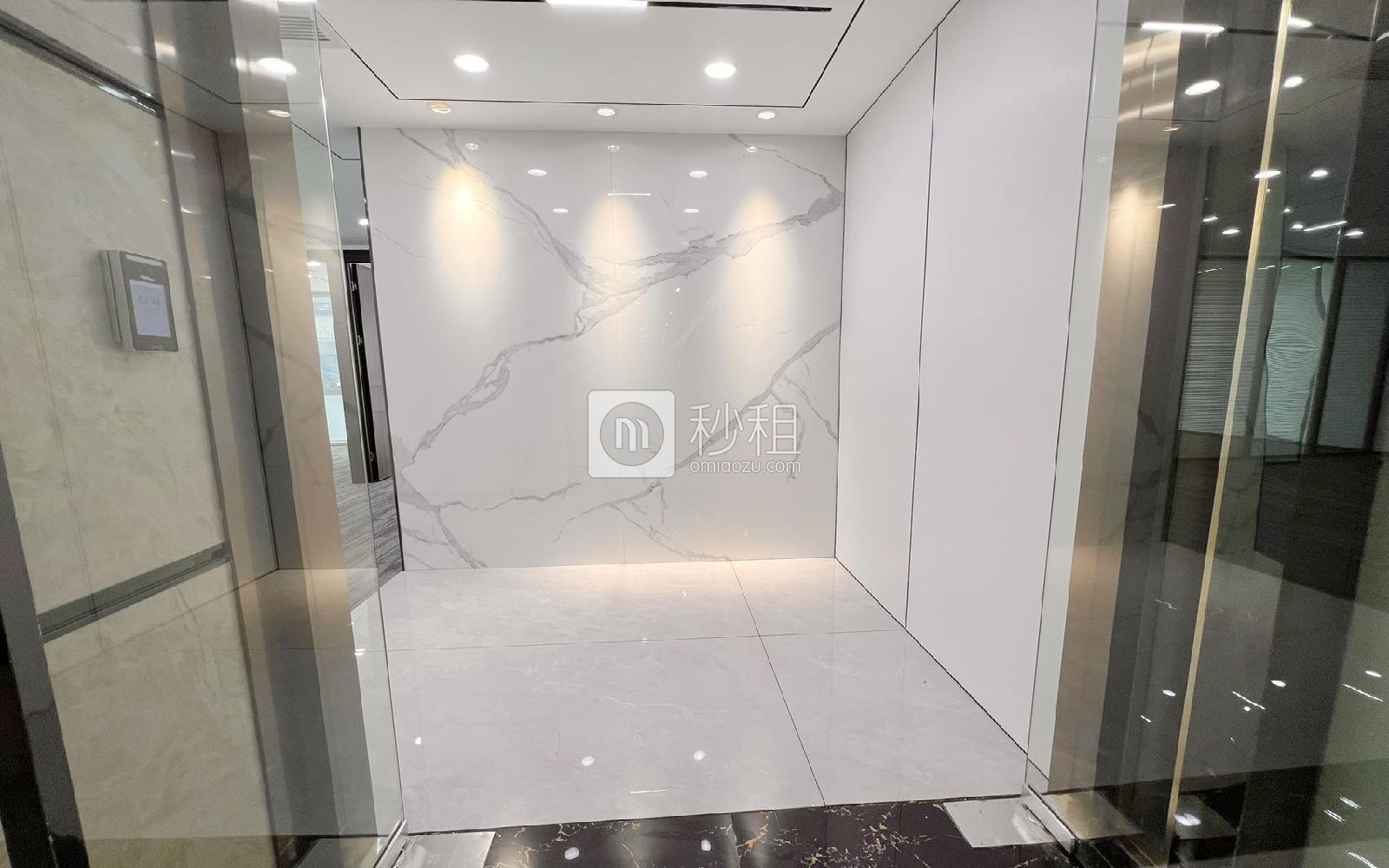 华润城大冲商务中心写字楼出租130平米精装办公室98元/m².月
