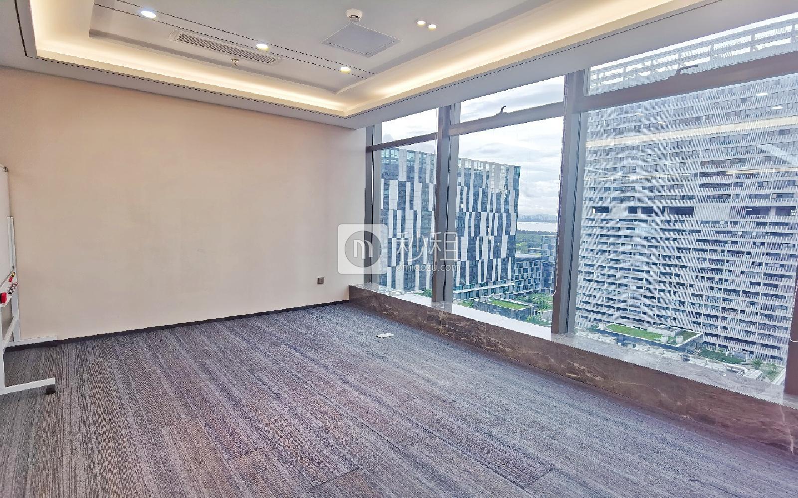 豪威科技大厦写字楼出租525平米精装办公室99元/m².月