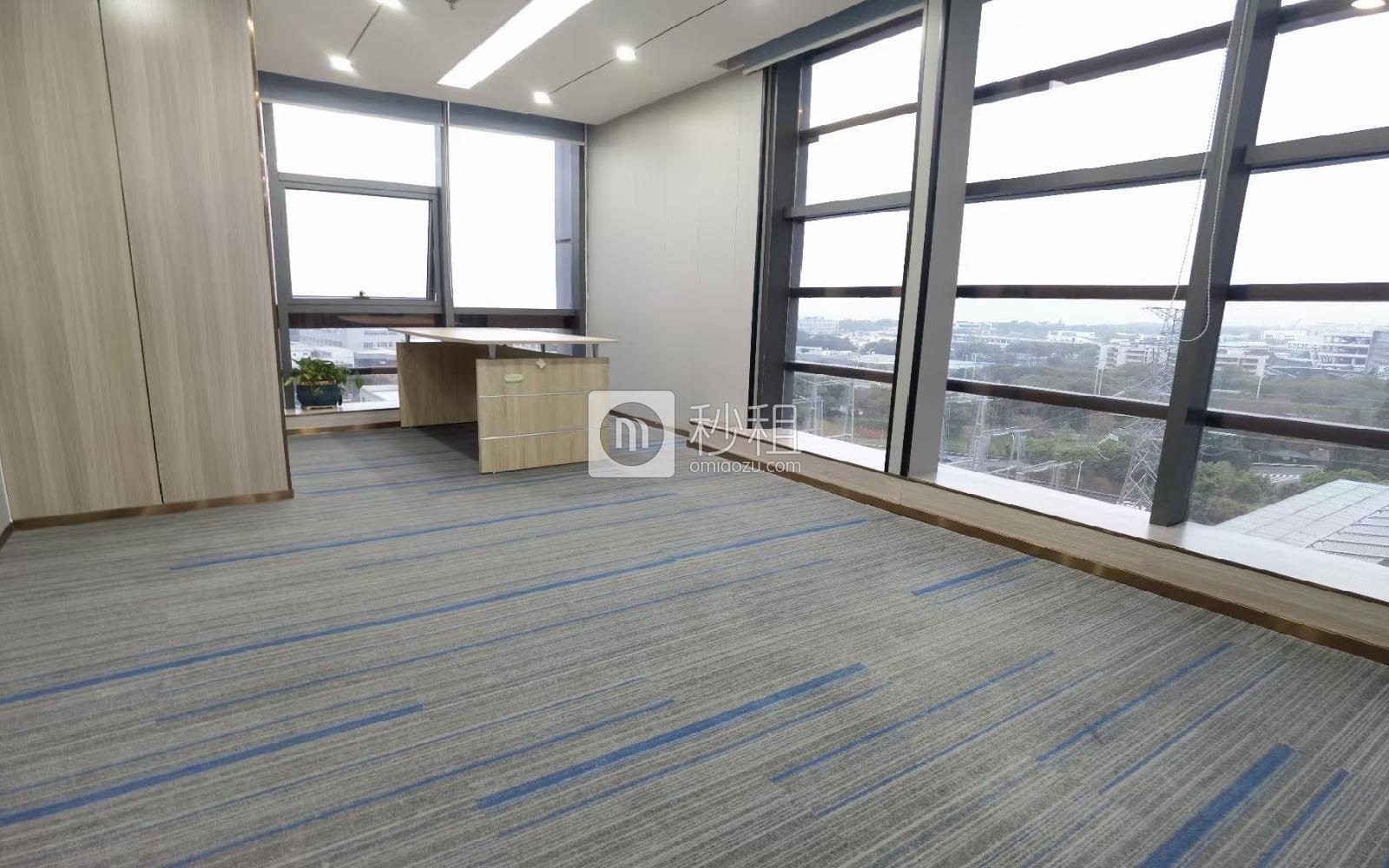 金运世纪大厦写字楼出租338平米精装办公室109元/m².月