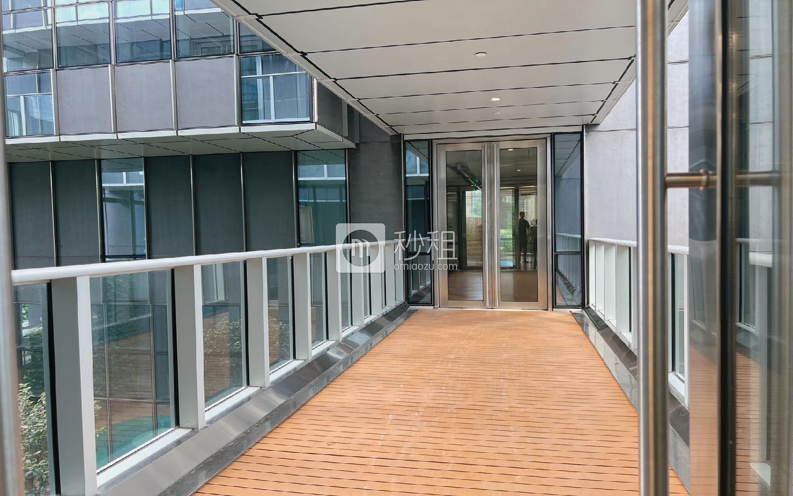 讯美科技广场写字楼出租3000平米精装办公室200元/m².月
