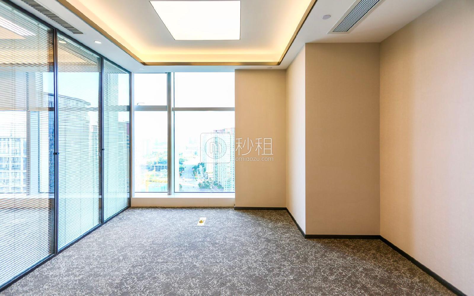 前海HOP国际写字楼出租323平米精装办公室165元/m².月