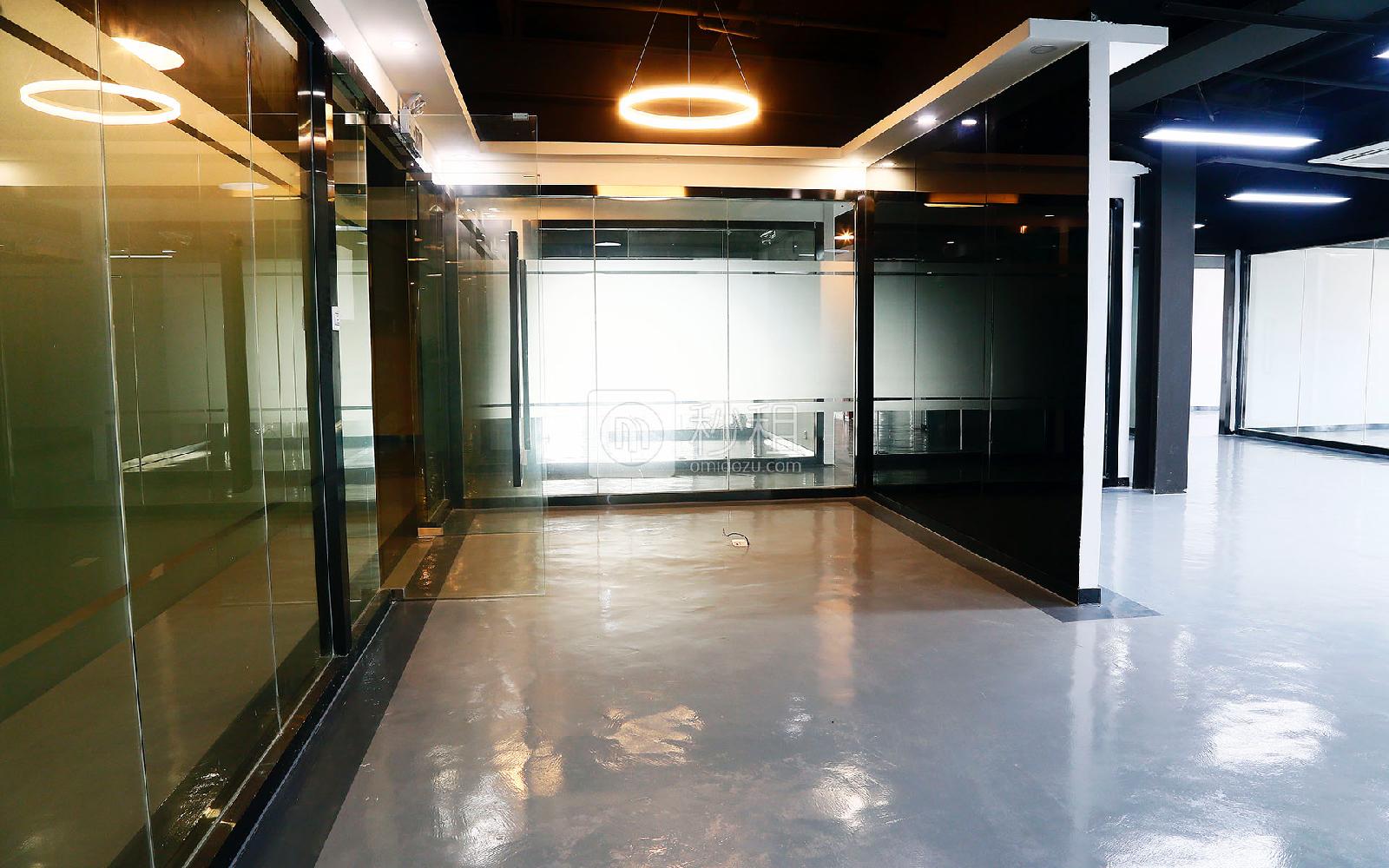 康和盛大厦（新能源创新产业园）写字楼出租326平米精装办公室75元/m².月