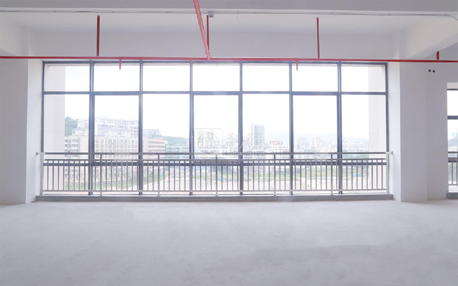 健兴科技大厦写字楼出租622平米精装办公室93元/m².月