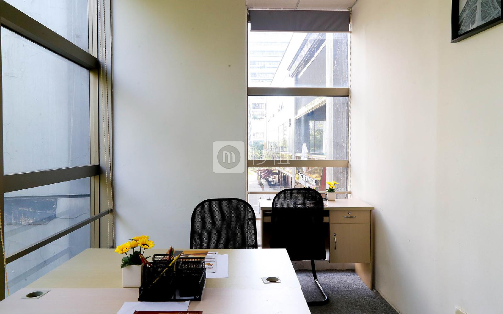 企创商务中心-海松大厦写字楼出租15平米精装办公室2480元/间.月