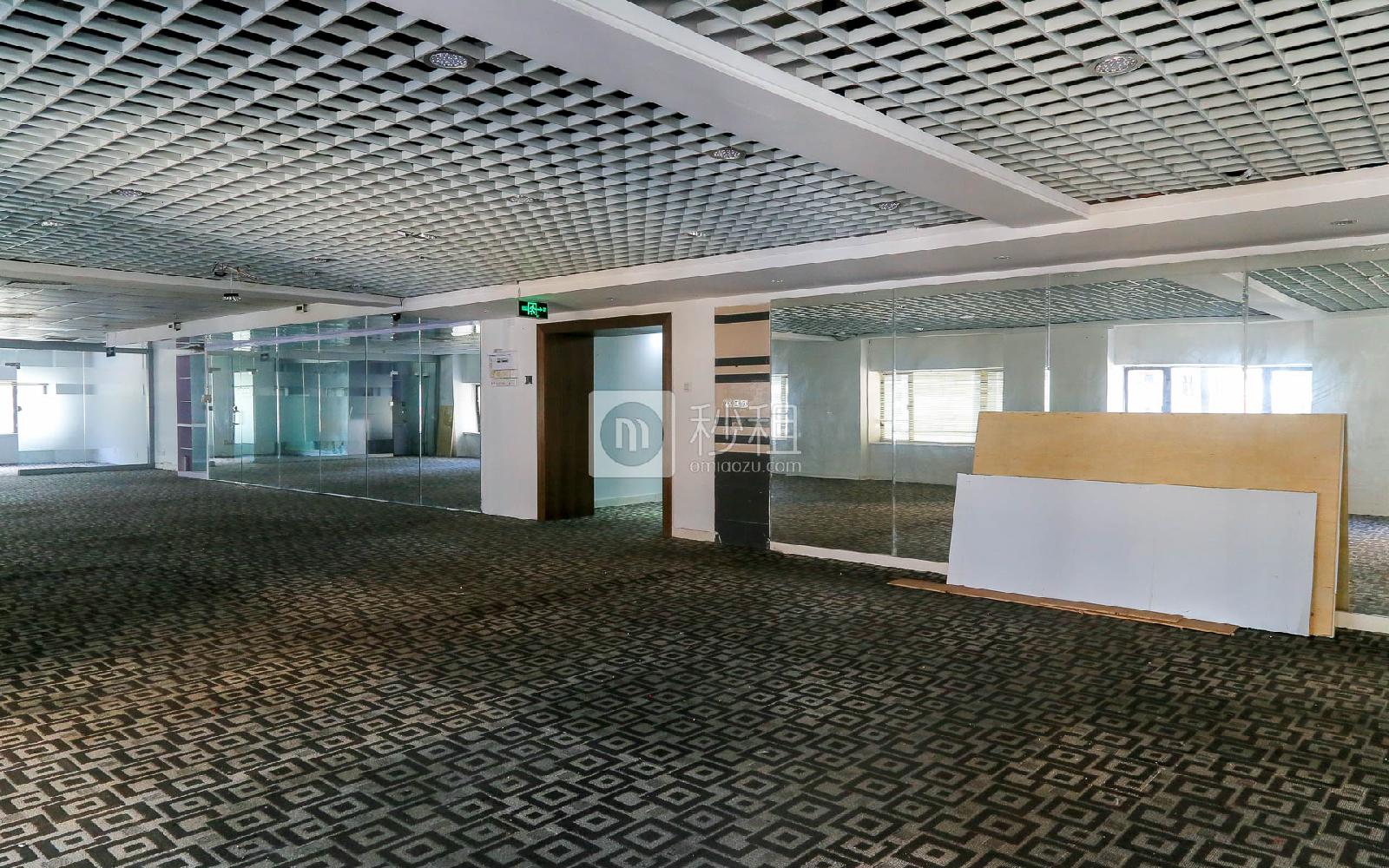 国贸大厦写字楼出租671平米精装办公室80元/m².月