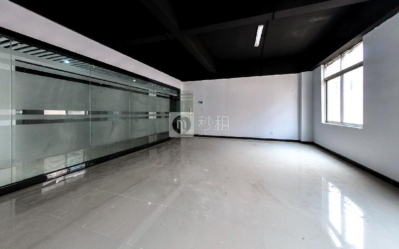 旺棠工业区写字楼出租115平米精装办公室55元/m².月