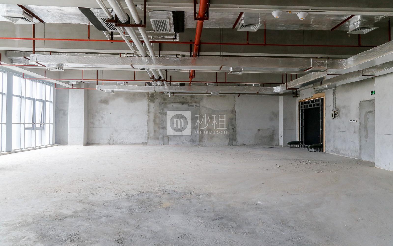 T-PARK深港影视创意园写字楼出租321平米毛坯办公室138元/m².月