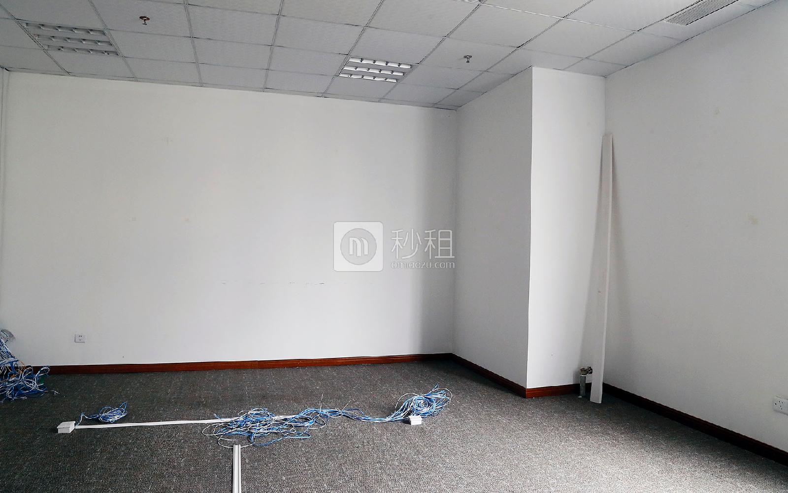 颐丰华厦门大学写字楼出租86平米简装办公室45元/m².月